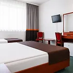 Saraj 호텔 3*